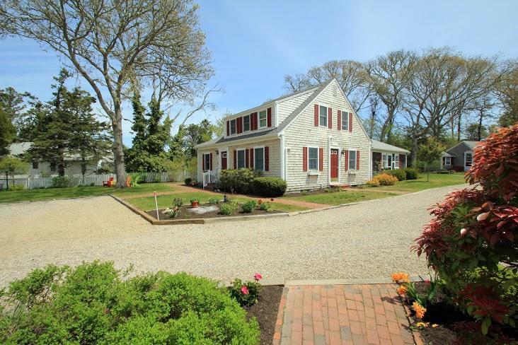 The Tern Inn Bed & Breakfast And Cottages West Harwich 外观 照片