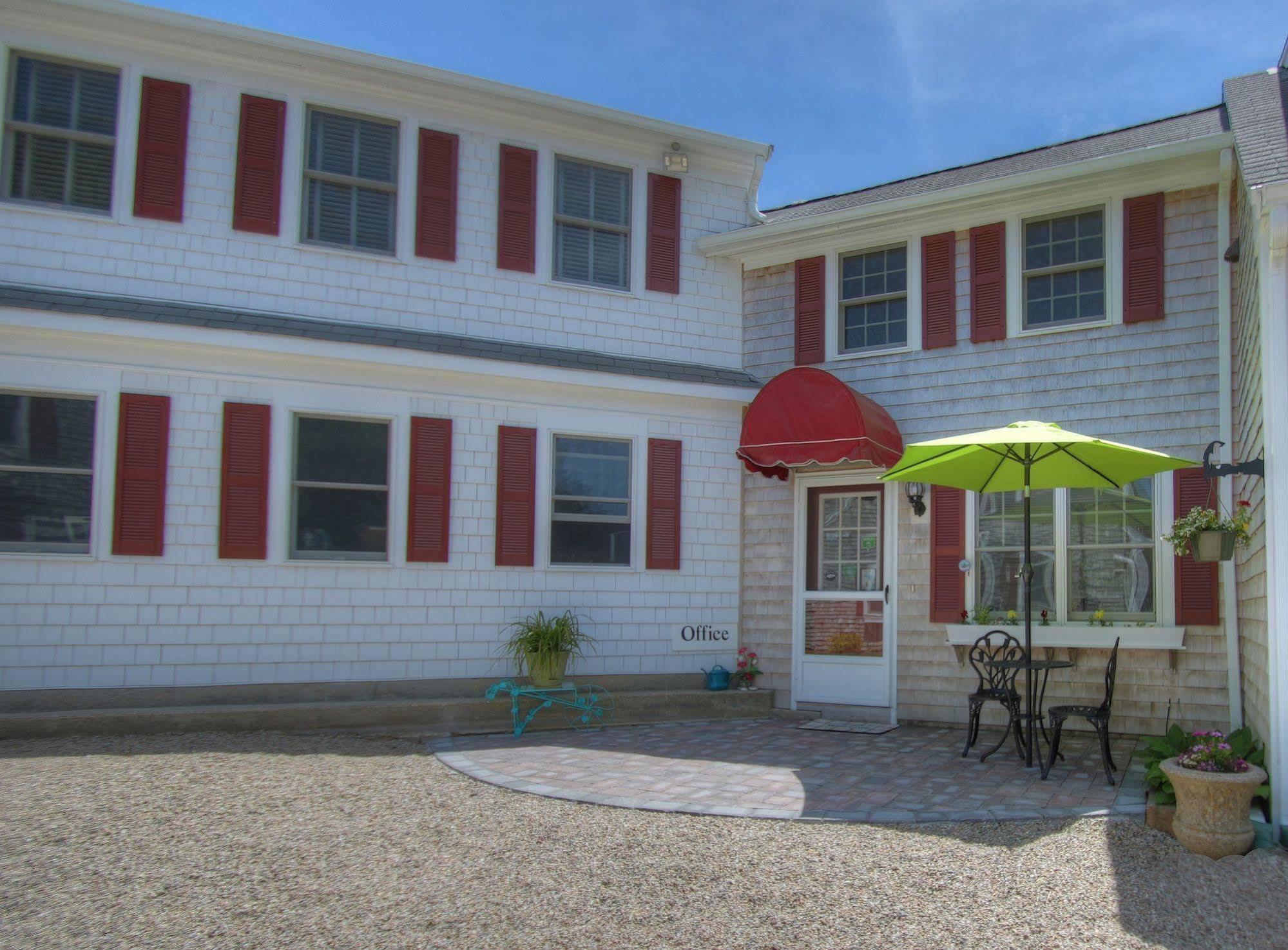 The Tern Inn Bed & Breakfast And Cottages West Harwich 外观 照片