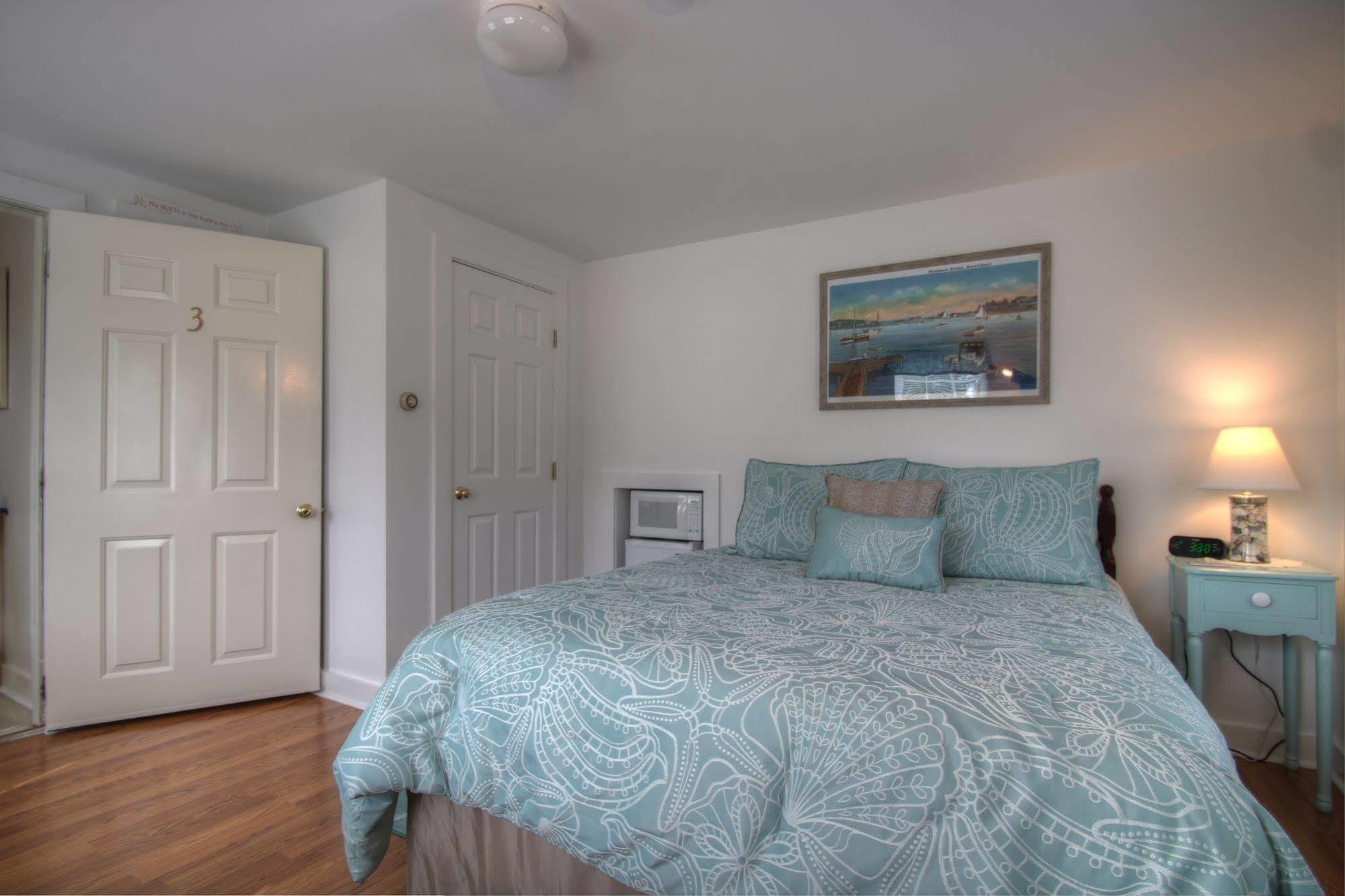 The Tern Inn Bed & Breakfast And Cottages West Harwich 外观 照片